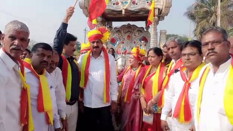 RAMESH JARAKIHOLI 1