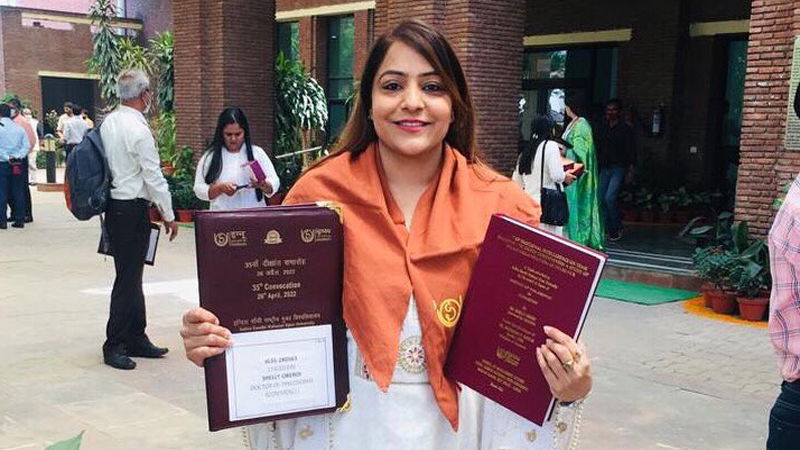 Shelly Oberoi 3