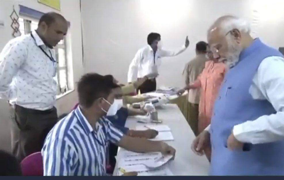 modi vote1