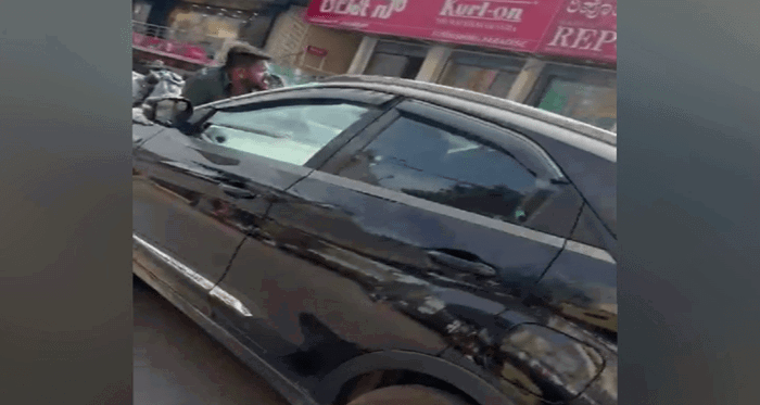 CAR BONNET