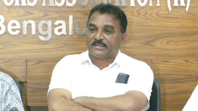 Contractor manjunath press meet