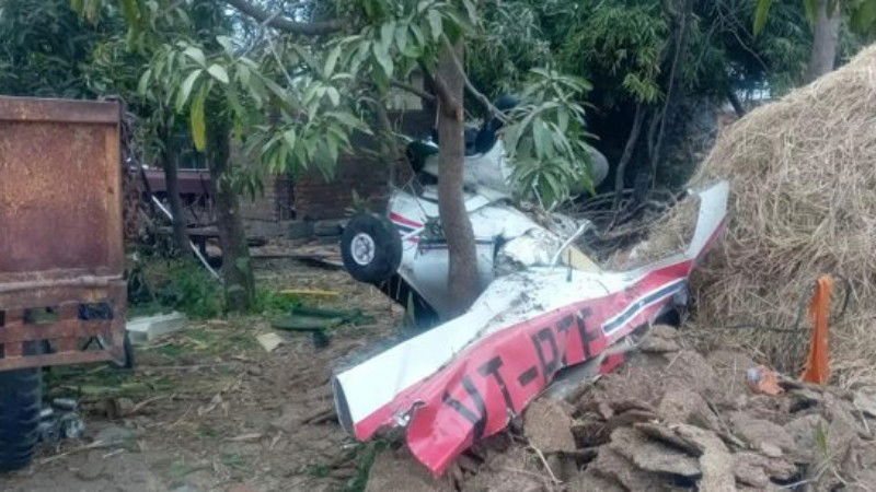 Plane Crash Training Plane Pilot Temple Madhya Pradesh 1