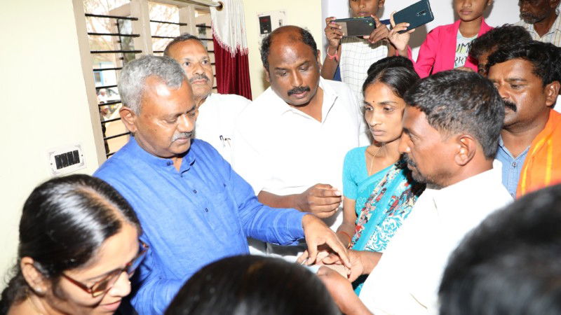 ST Somashekar 3
