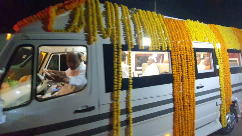 siddheshwar shrees ‘asthi visarjan ritual to be performed in kudalasangama and gokarna on Sunday 2
