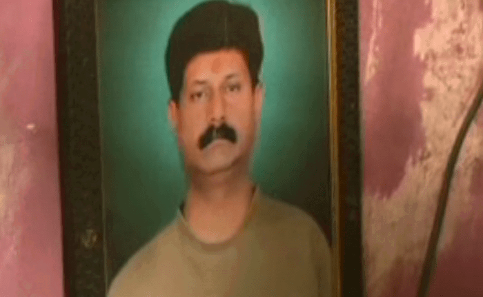 RT NAGAR SON MOTHER