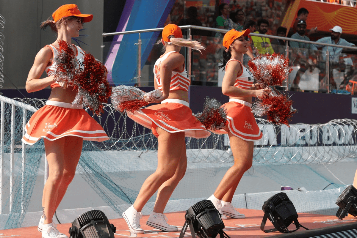 SRH Cheer Girls