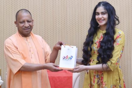 Yogi Adityanath Adah Sharma