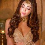 lakshmi rai 6