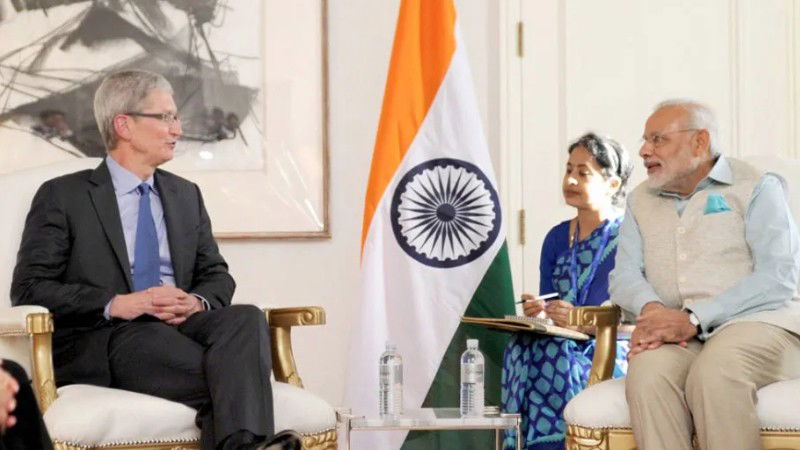 modi tim cook apple iphone