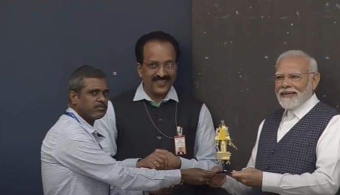 narendra modi ISRO 1