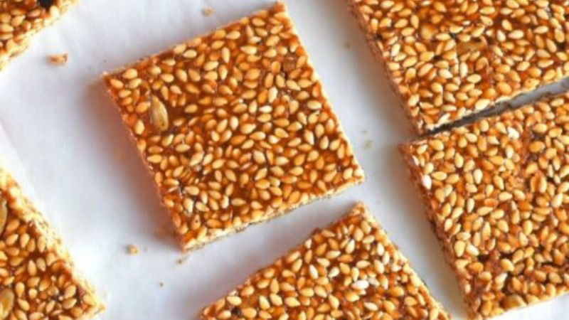 sesame chikki