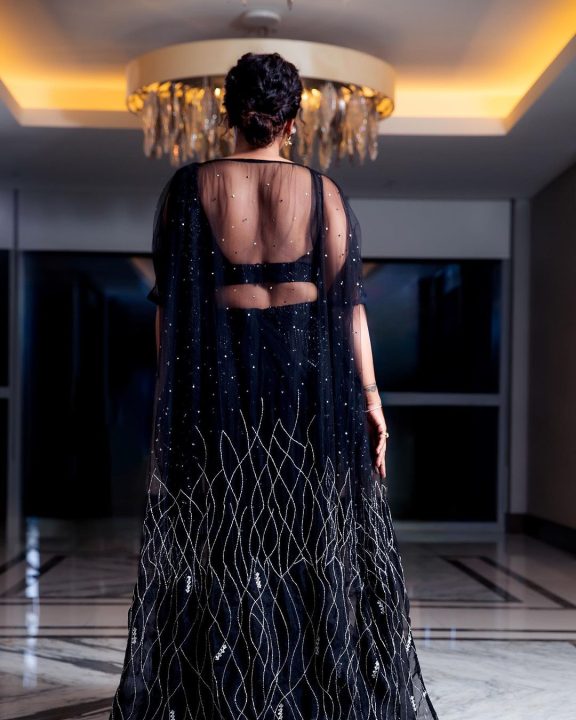 Anupama Gowda 22