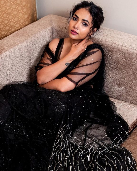 Anupama Gowda 29