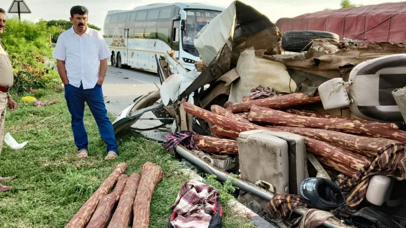 Chikkaballapur Accident 1