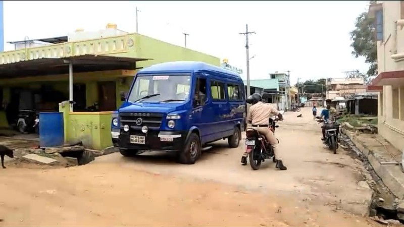 Chikkaballapur peresandra police station 1