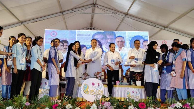 Dinesh Gundu Rao mangaluru 5
