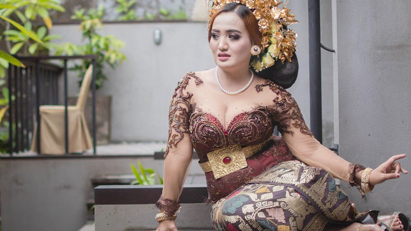 Lina Mukharjee 3