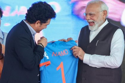 Narendra Modi Sachin Tendulkar