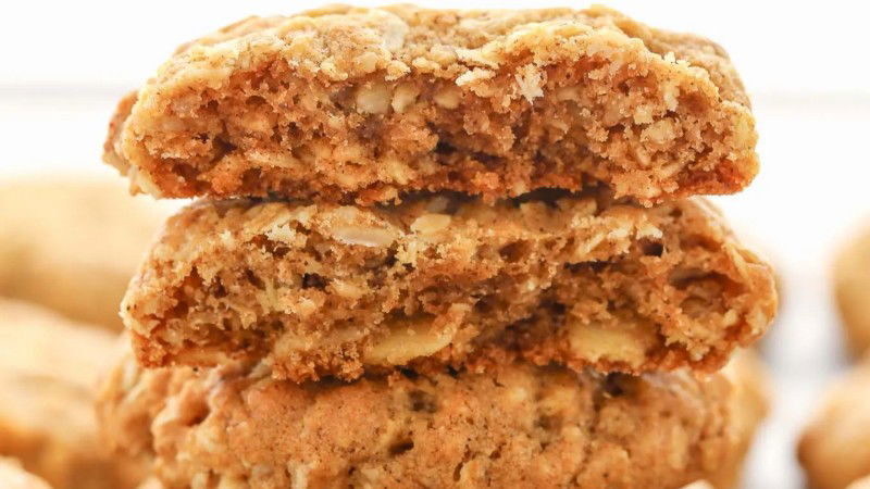 PUMPKIN OATMEAL COOKIES