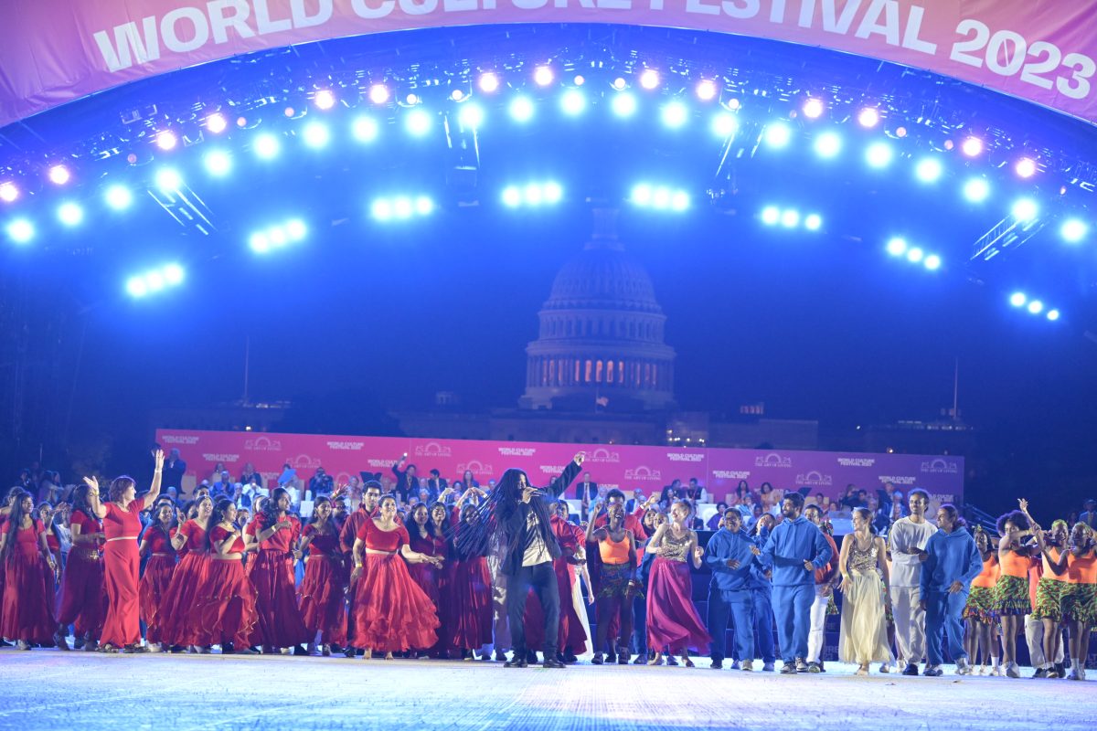 Performers From Diverse Cultures celebrates at the Art of Living s 4th WCF