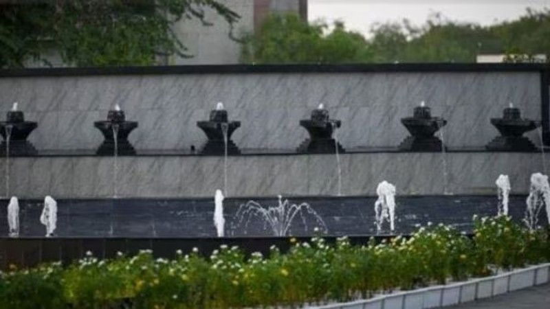 Shivling Fountain 1
