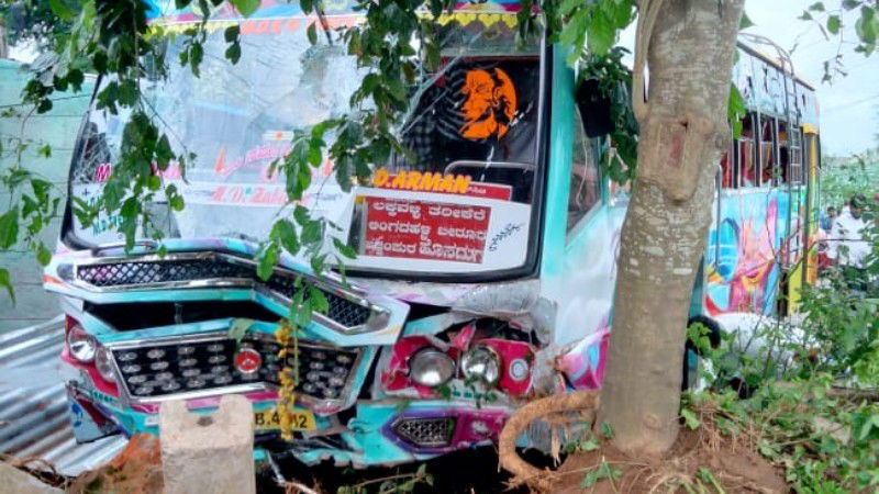ckm bus accident
