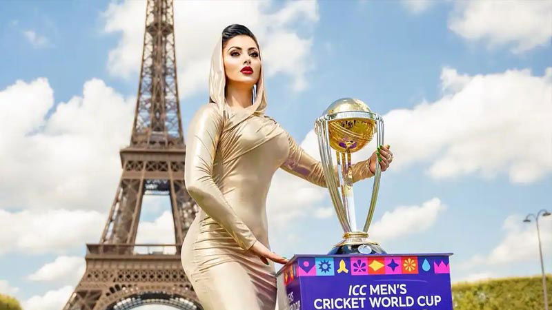 urvashi rautela