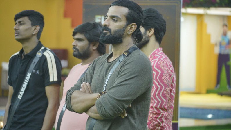 Bigg Boss 2 16