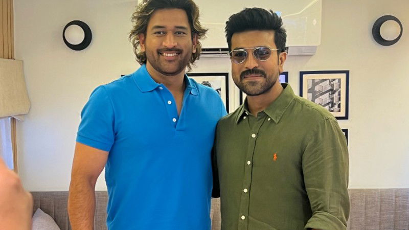 Mahendra Singh Dhoni Ram Charan 1