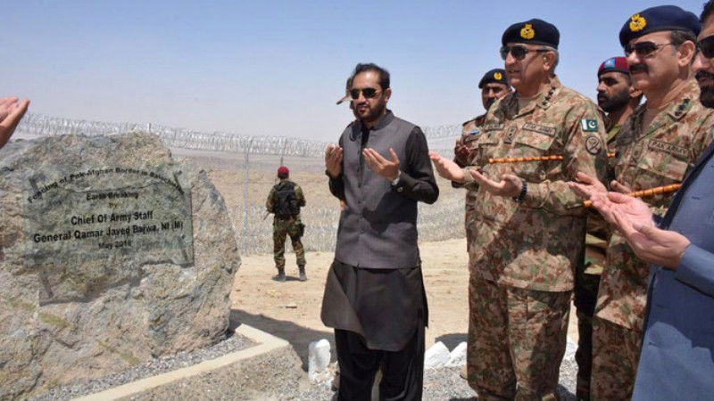 Pakistan 1 1