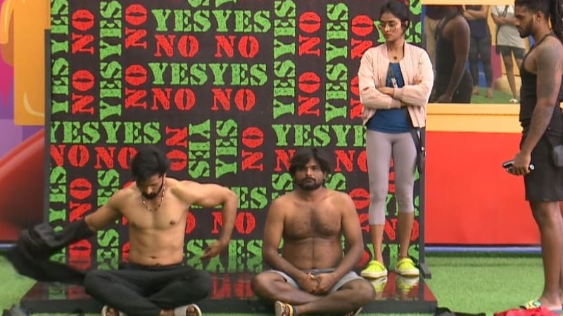 Bigg Boss 1 10
