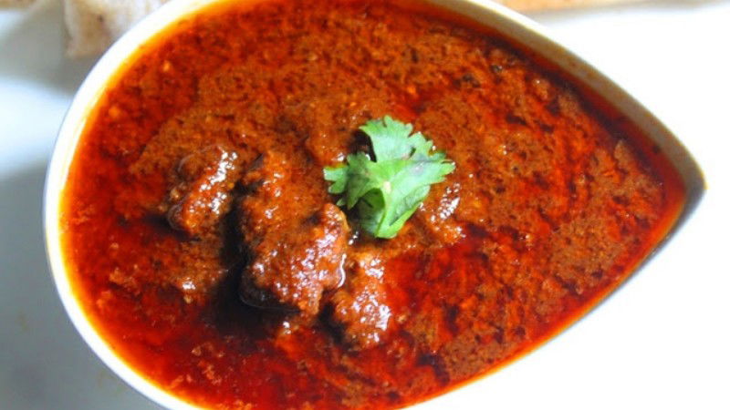 Laal Mas Mutton Curry
