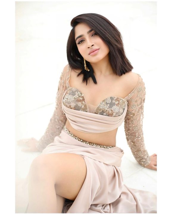 Sanya Iyer 11