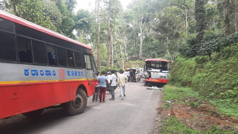 Chikkamagaluru Accident Bus Mudigere 1