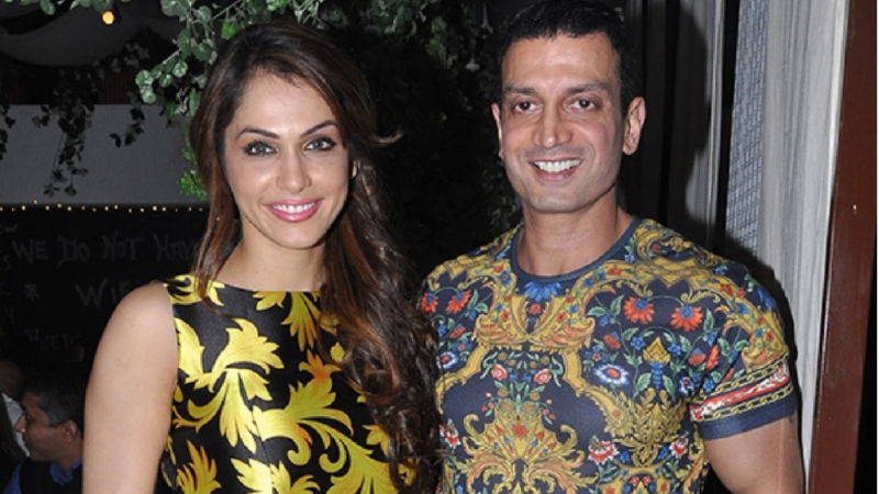 Isha Koppikar 1