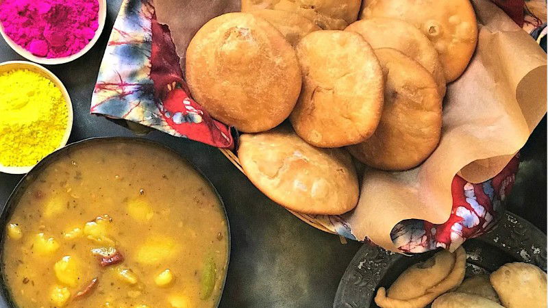 Kachori Sabji