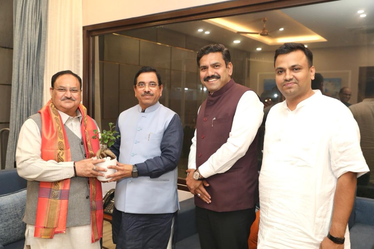 b.y.vijayendra j.p.nadda 1