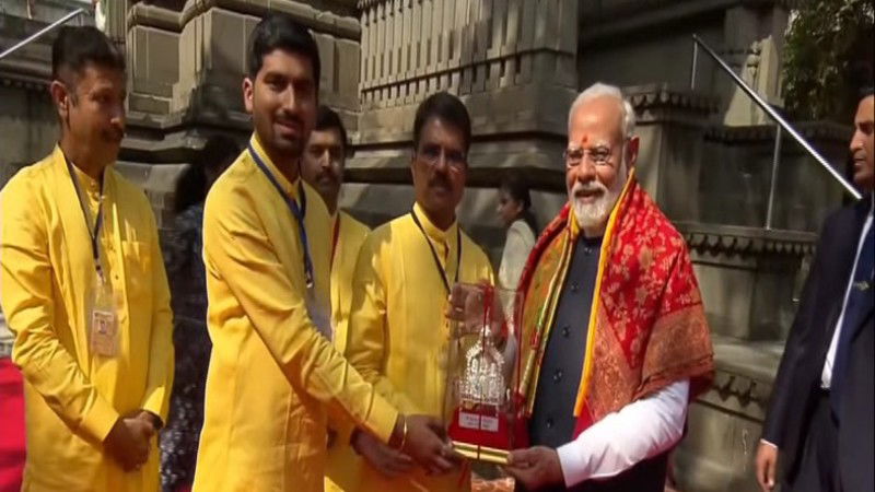Ahead of Pran Pratishtha PM Narendra Modi offers prayers at a Kalaram Temple Why is Nashik important in Ramayana 3