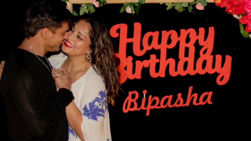 Bipasha Basu 1