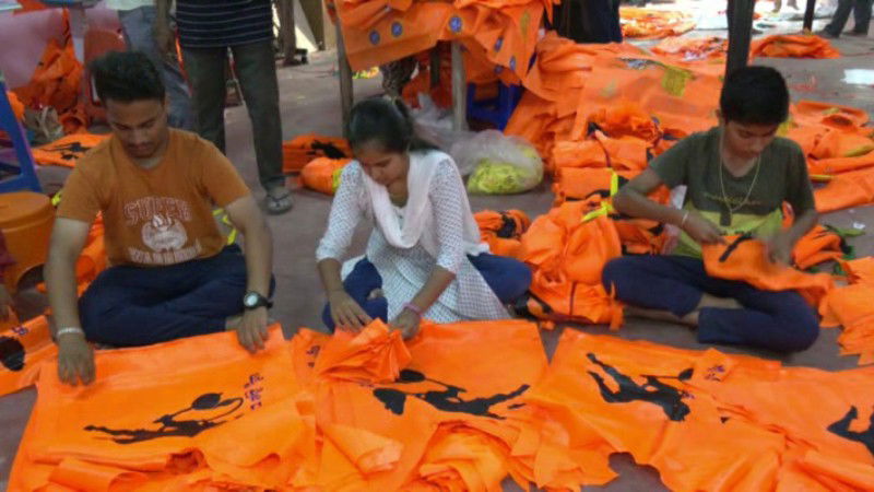 Pran pratishtha at Ayodhya Ram temple Ram flags in great demand before consecration ceremony in Ayodhya 2