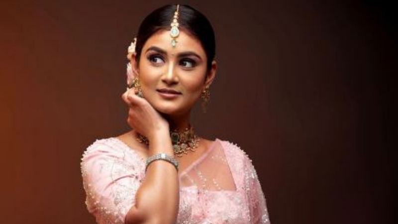 divya 1