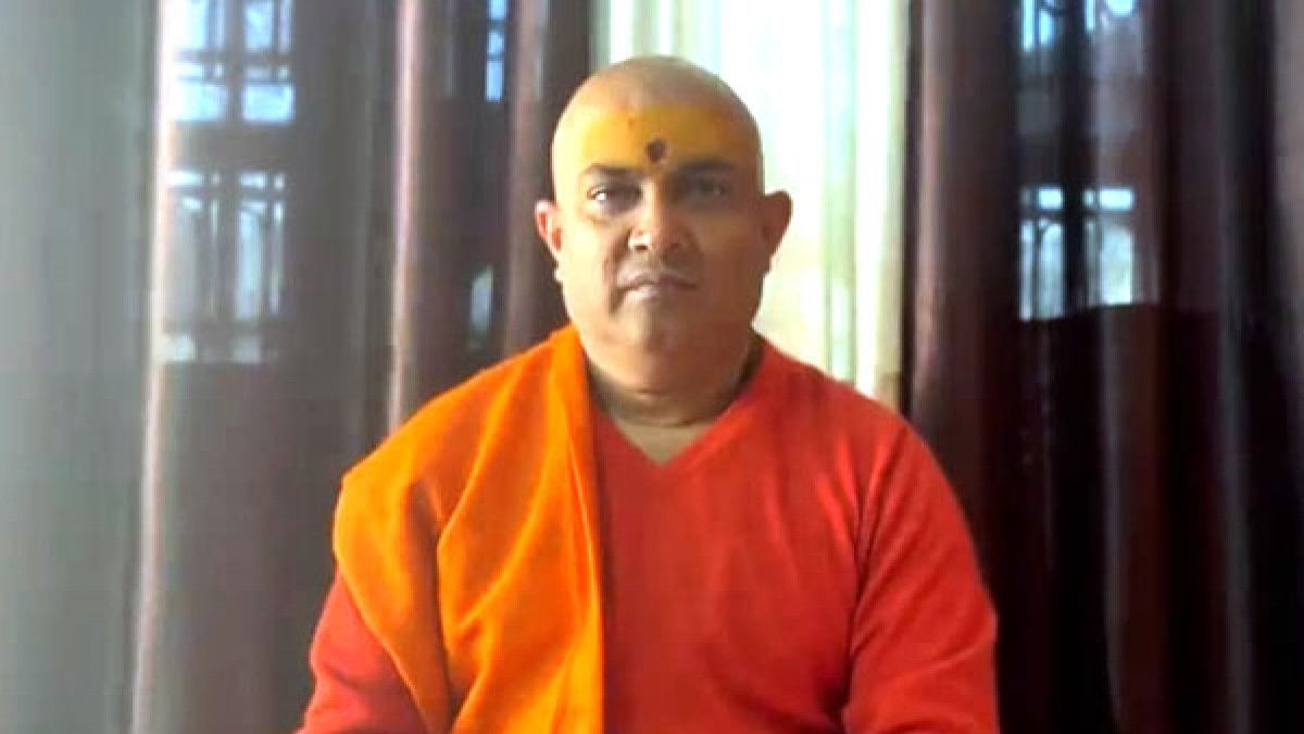 swami jitendranand saraswati