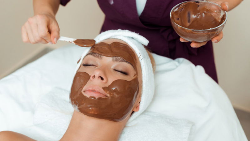 CHOCOLATE FACE MASK