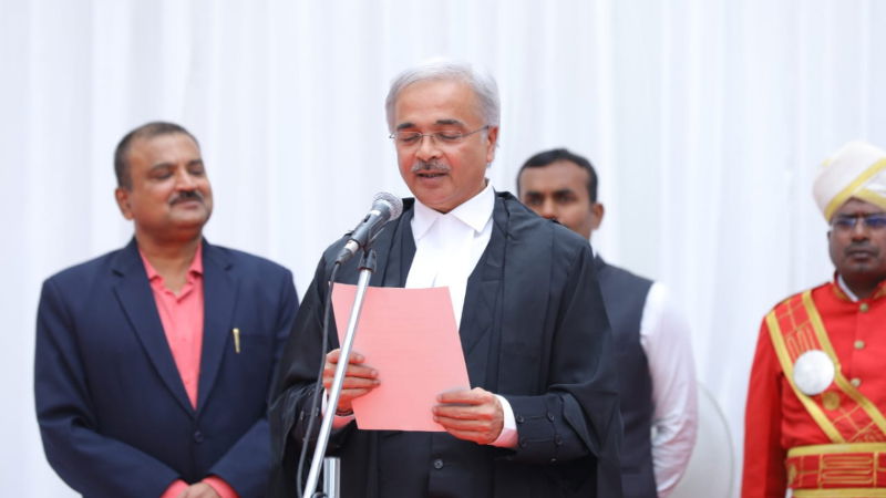 Justice N V Anjaria takes oath as the Chief Justice of Karnataka High Court 1