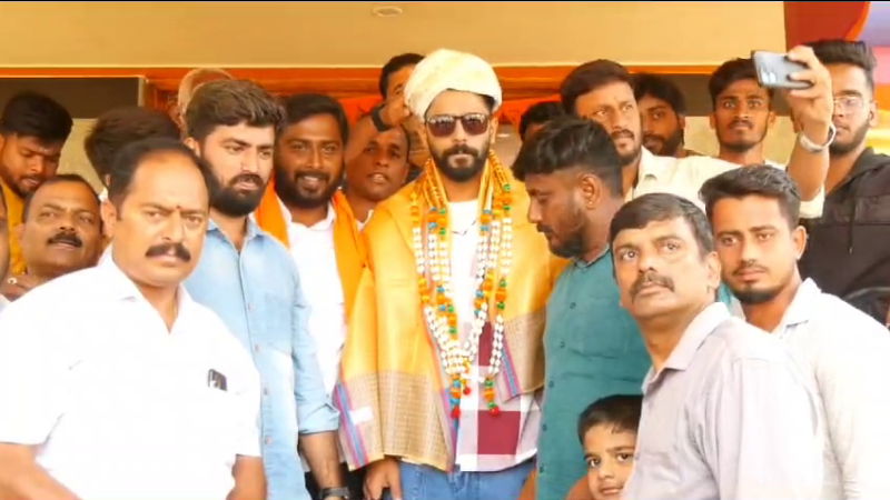 Karthik Mahesh 2