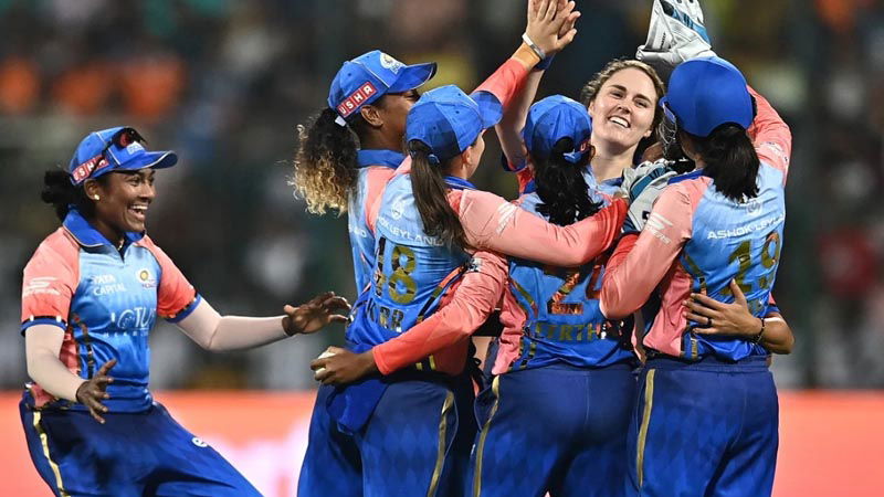 Mumbai Indians Women 3