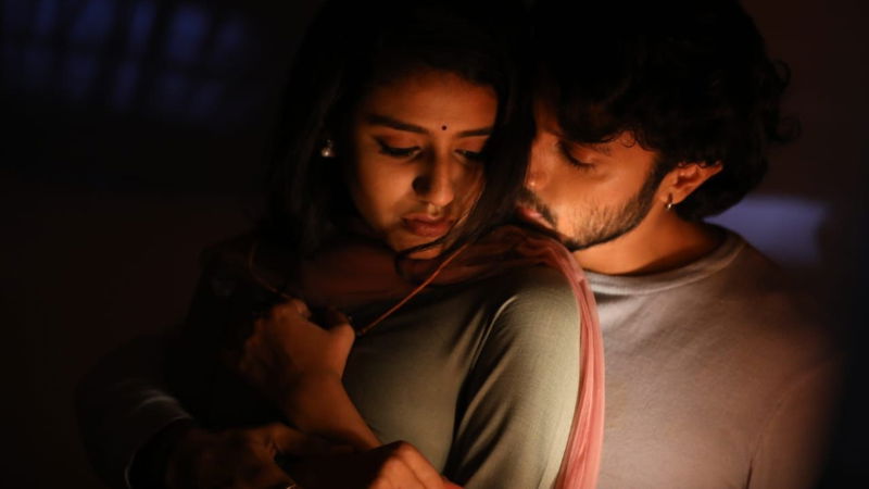 VishnuPriya 4