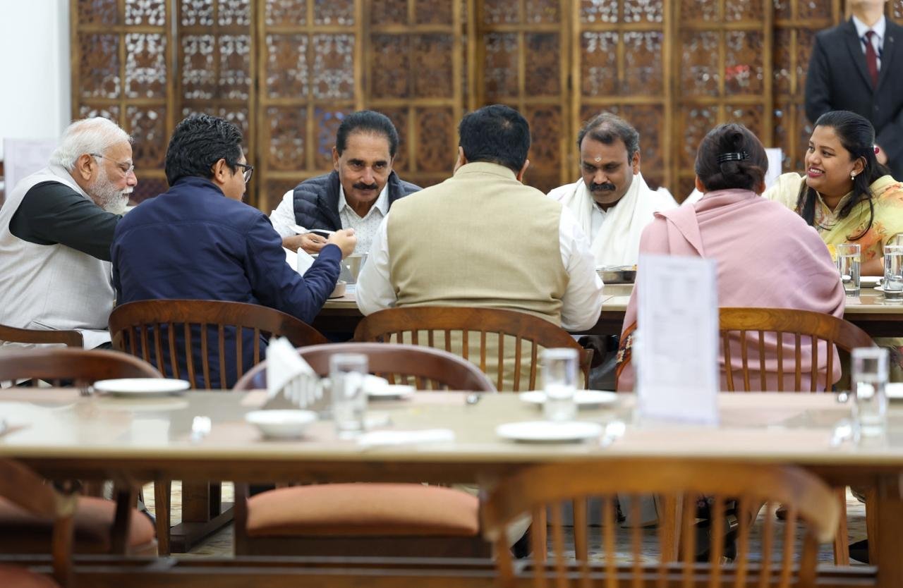 narendra modi parliament canteen 2