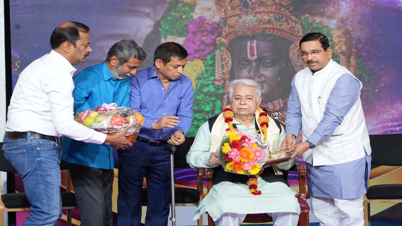 senior advocate k.n.bhat