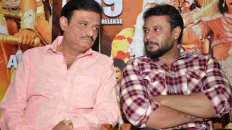 Darshan with Munirathna 2